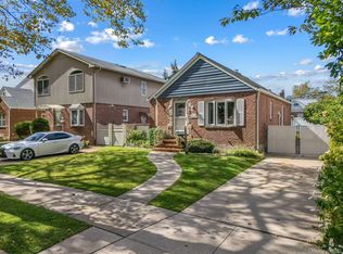 8208 247th St, Bellerose, NY 11426