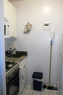 Sold by Bellmarc Realty | media 3