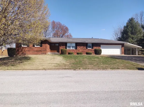 1003 Alan Dr, Mc Leansboro, IL 62859