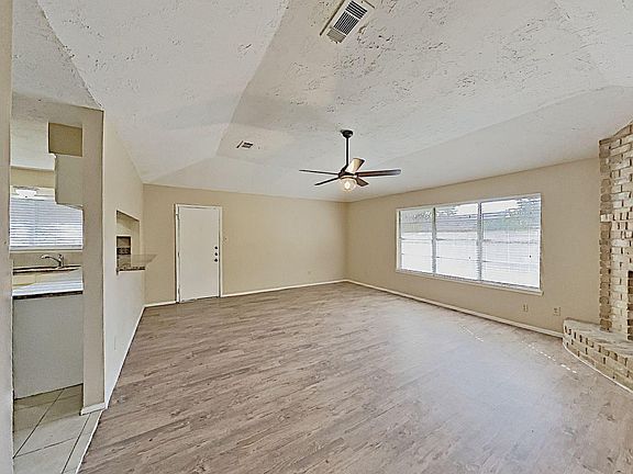 2nd image of 2-2819 Mayflower Landing Ct #2
