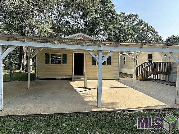 2nd image of 21021 Holmes Dr