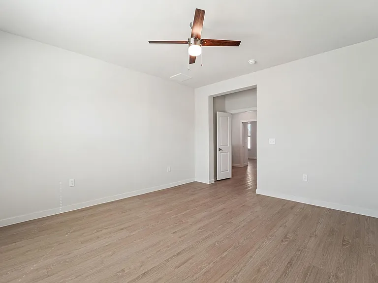 7415 Leighton Meadow Ln — Photo 31