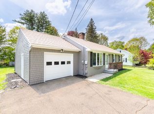 121 Woodland Ave, Gilford, NH 03249