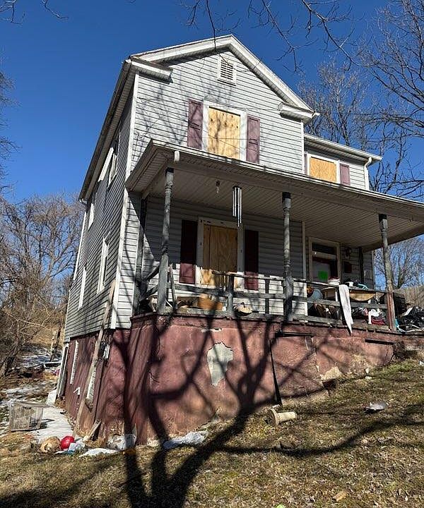 1st image of 2228 High St