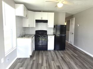 1801 Roosevelt St #1801, Houston, TX 77012