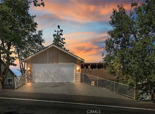 30425 Live Oak Dr, Running Springs, CA 92382