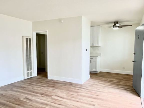3rd image of 1801-1809 E Wilshire Ave #1809-2