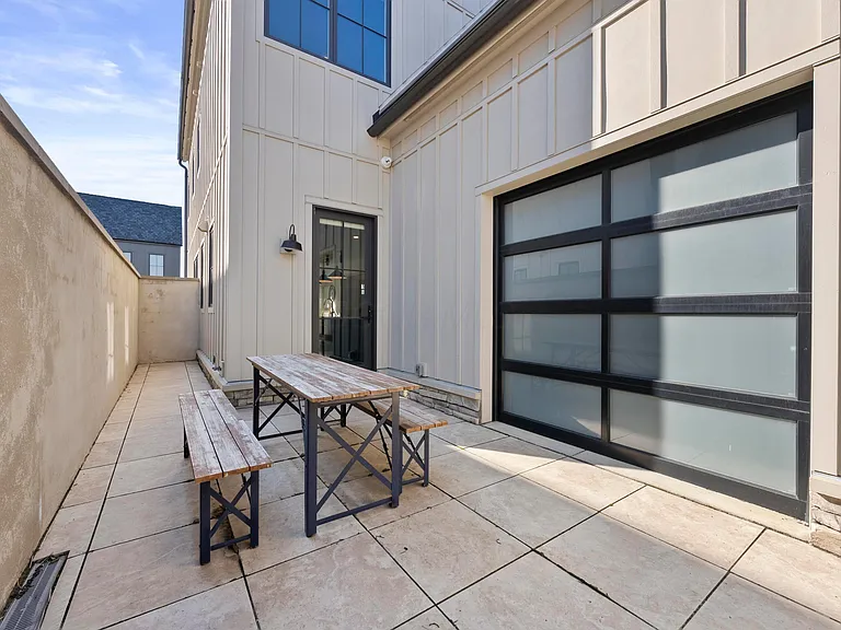 2899 Katmai Dr #A — Photo 24