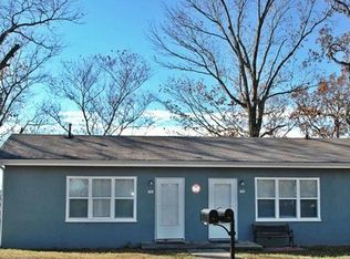 0706 Hospital Rd, Waynesville, MO 65583