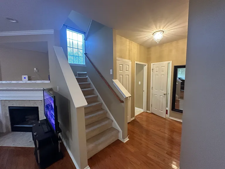 404 Treybrooke Dr — Photo 34