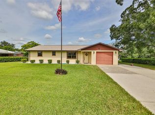 37139 Mandarin Ave, Zephyrhills, FL 33541