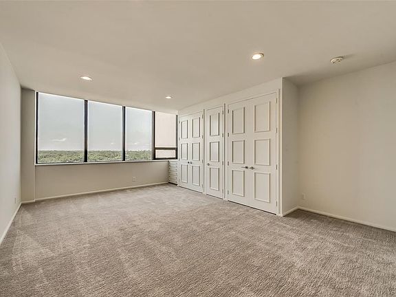 4th image of 6335 W Northwest Hwy APT 915