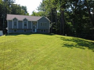 13 Hemlock Springs Rd, Derry, NH 03038
