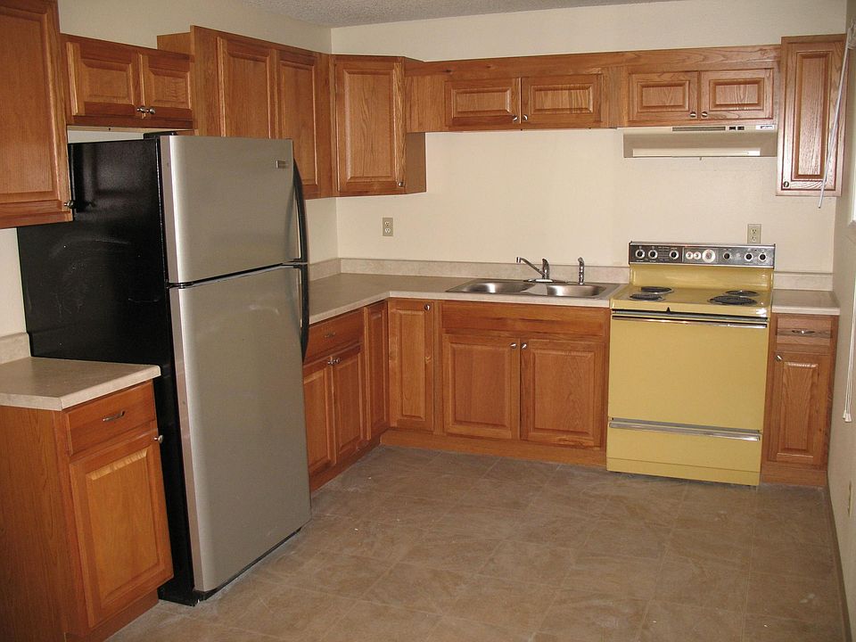 2nd image of 1502 Ernest Ave