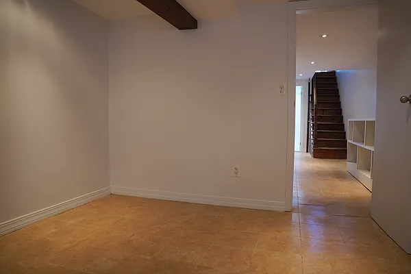 Rented by Compass | media 19