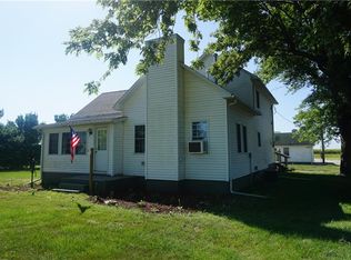 2566 E 1050 North Rd, Fairmount, IL 61841