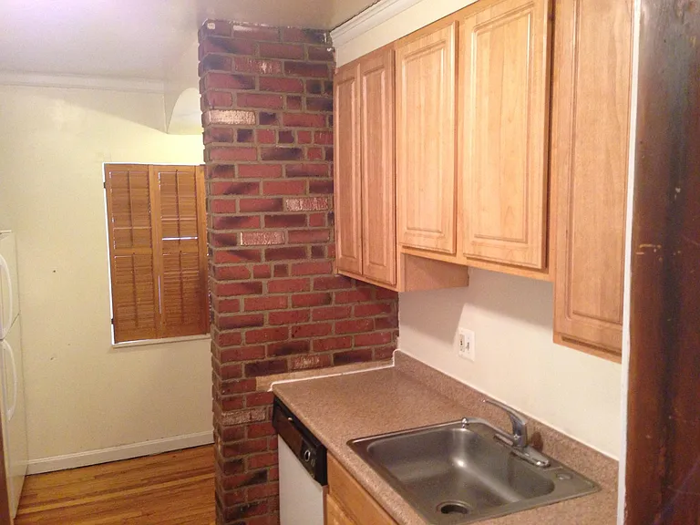 3575 Riedham Rd #UP — Photo 12