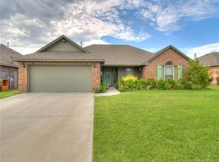 20692 Frontier Pl, Harrah, OK 73045