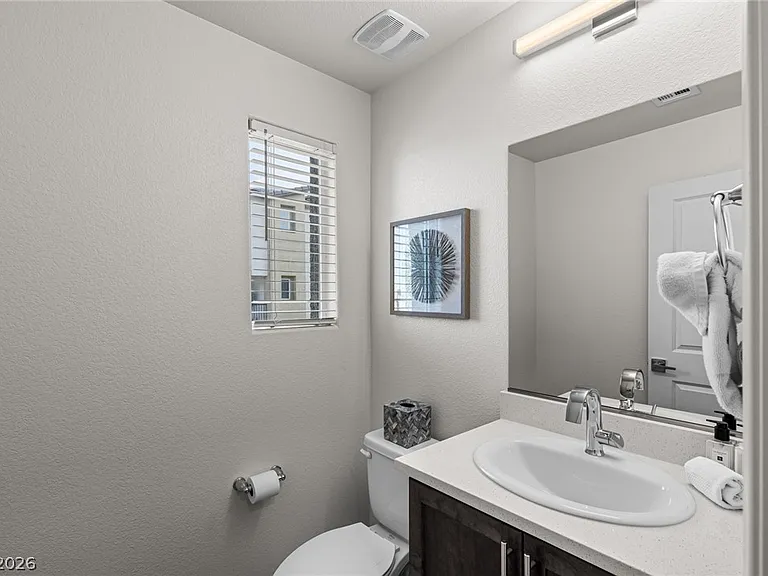 6829 Prairie Pearl St — Photo 37
