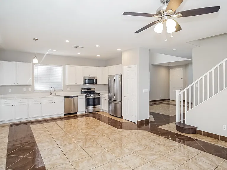 6319 Barrington Bridge Ave — Photo 7