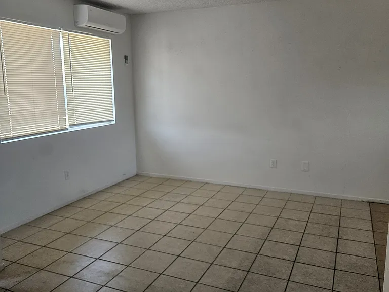 73829 Sunnyslope Dr #B — Photo 5
