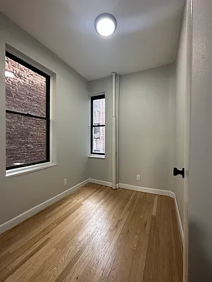 Rented by Peter R. Hungerford, LREB | media 19