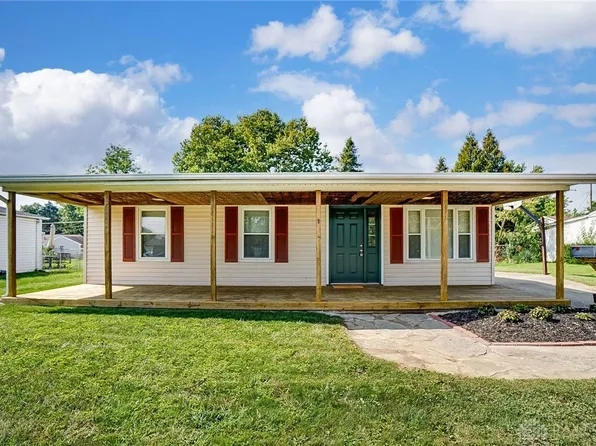 409 Millard Dr, Franklin, OH 45005