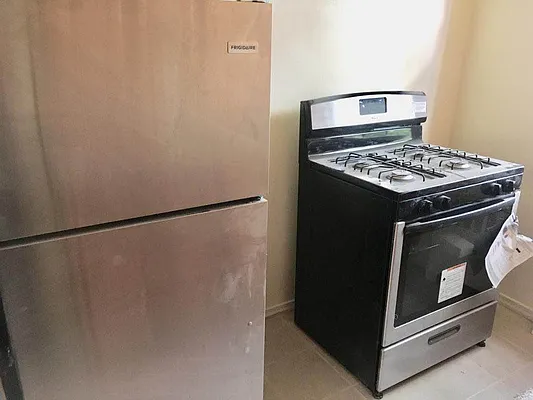 Rented by New York Residence | media 37