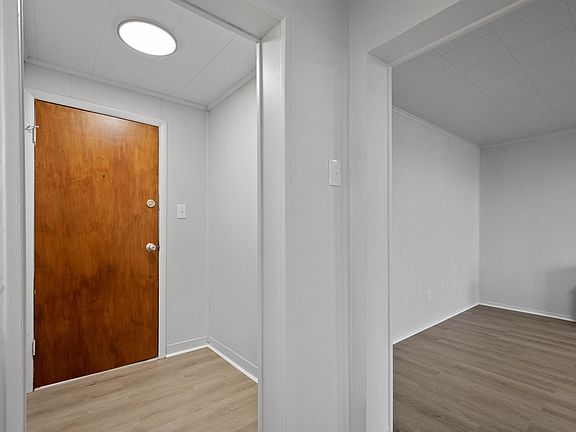 4th image of 1855 Montour St APT 4