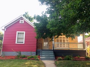 952 John St, Joliet, IL 60435