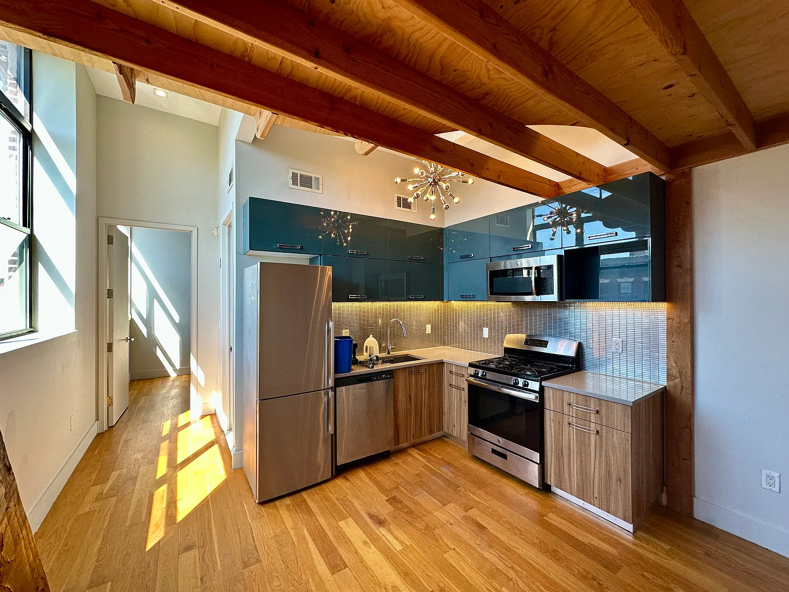 372 Kosciuszko Street — Photo 3