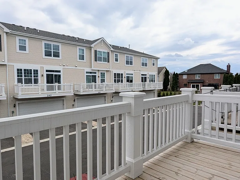 232 Timberleaf Cir — Photo 7