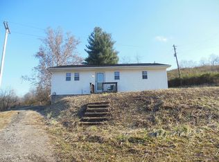 758 River Rd, Waverly, OH 45690