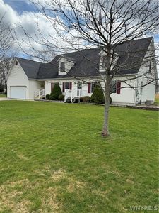4327 Fairview Pkwy, Blasdell, NY, 14219