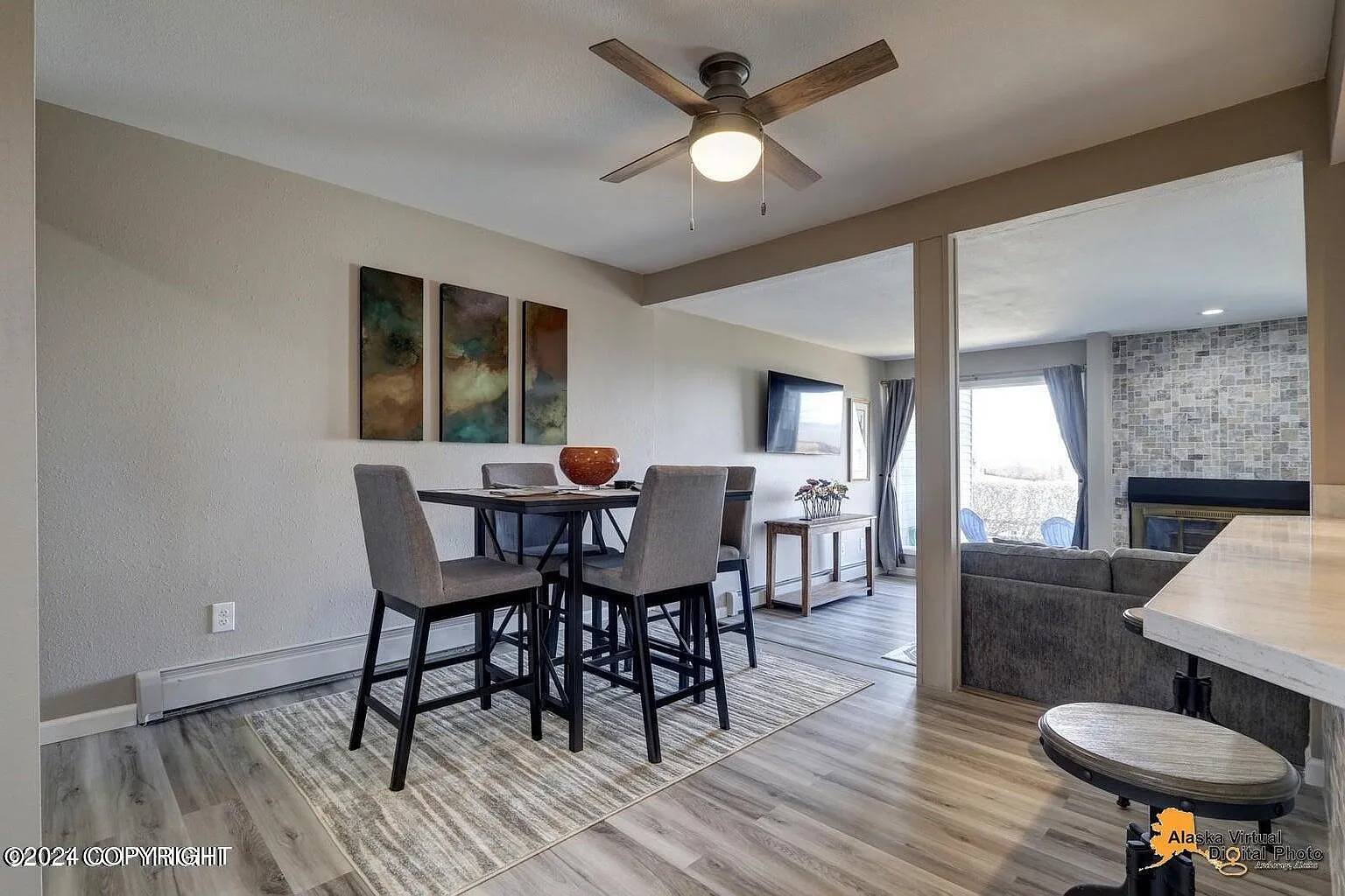 1 bed, 1000 sqft, $3,000 — Photo 2