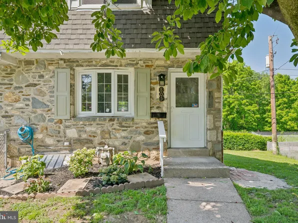 805 Windsor Cir, Folcroft, PA 19032