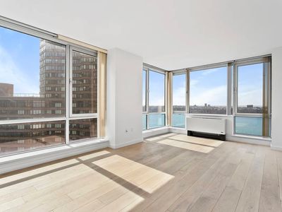 635 W 42nd St APT 26K, New York, NY, 10036