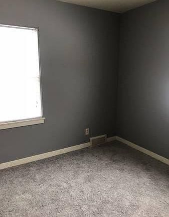 3rd image of 1008 N Federal Ave