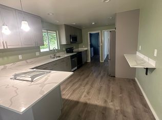 21845 SE 272nd St #1, Maple Valley, WA 98038