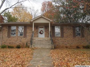 10009 Hickory Hill Ln SE, Huntsville, AL 35803