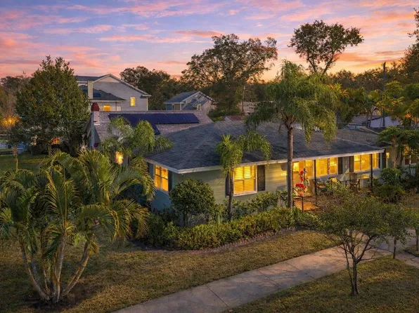 1529 12th St N, Saint Petersburg, FL 33704