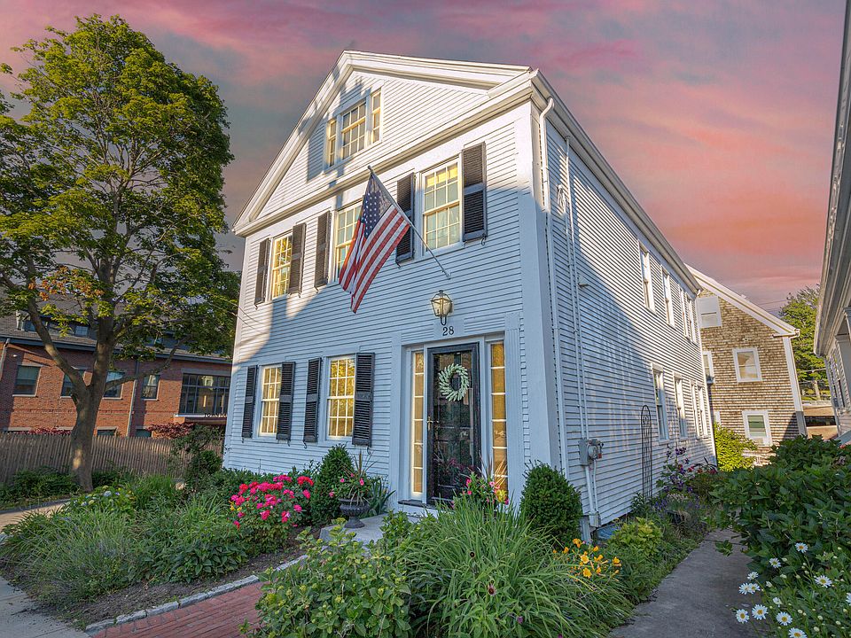 28 Russell St, Plymouth, MA 02360 Zillow