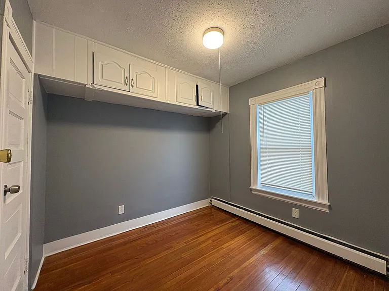 680 W Main Street - Blue Pod — Photo 12