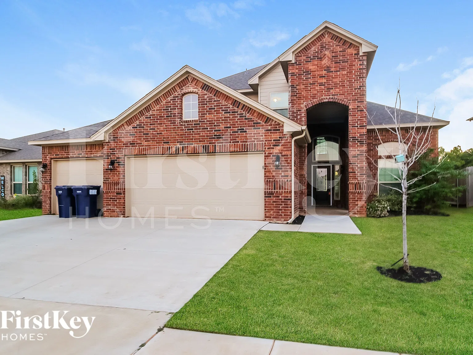 4 bed, 2.5 bath, 2397 sqft, $2,740 — Photo 1