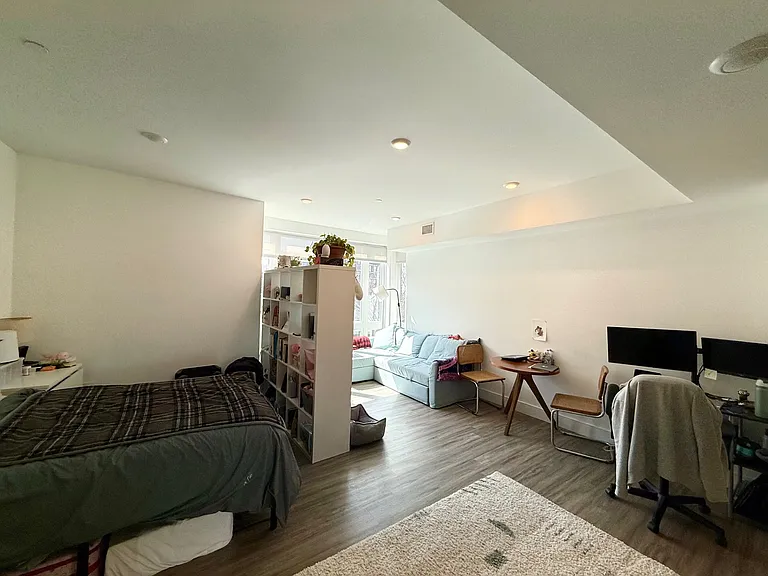 386 Market St #205 — Photo 7
