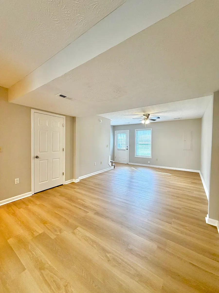 Building Photo - 155 Chatham Pl #3