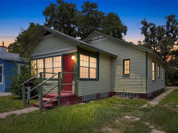 2436 10th St S, Saint Petersburg, FL 33705