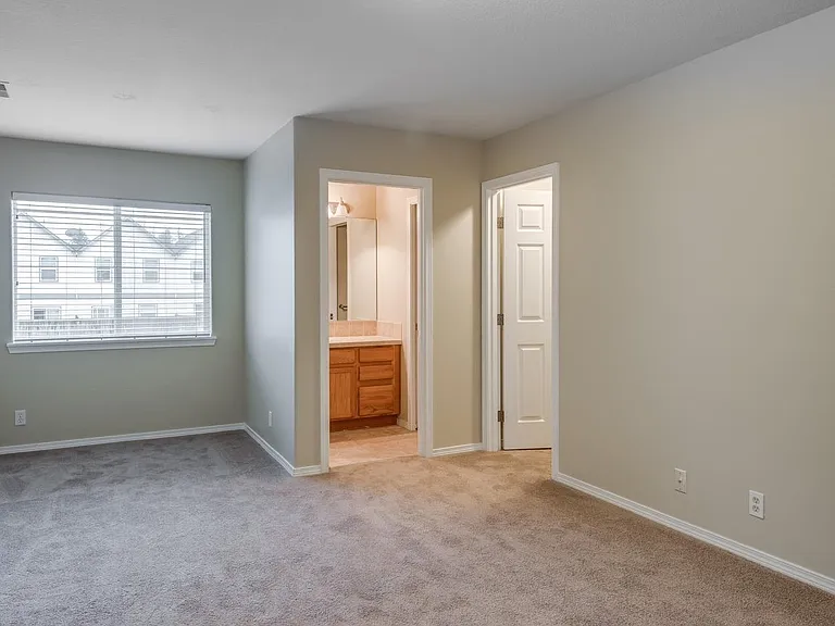 18578 SW Ping Ct — Photo 10