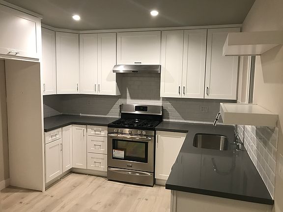 Brand New Cabinets & Counters