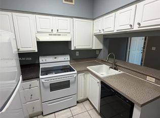 1851 NW 96th Ter #6A, Hollywood, FL 33024